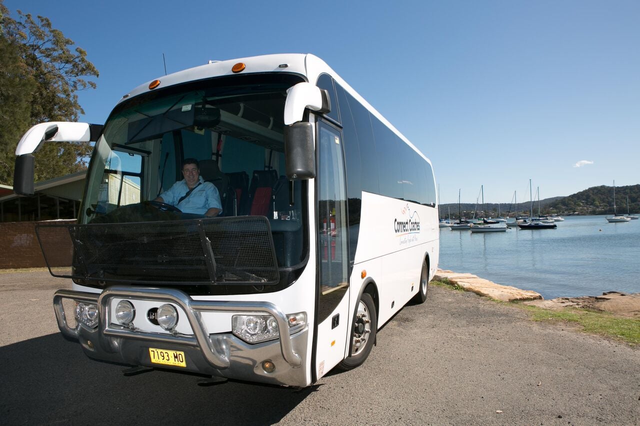 Connect Coaches Image -582403ecd7055